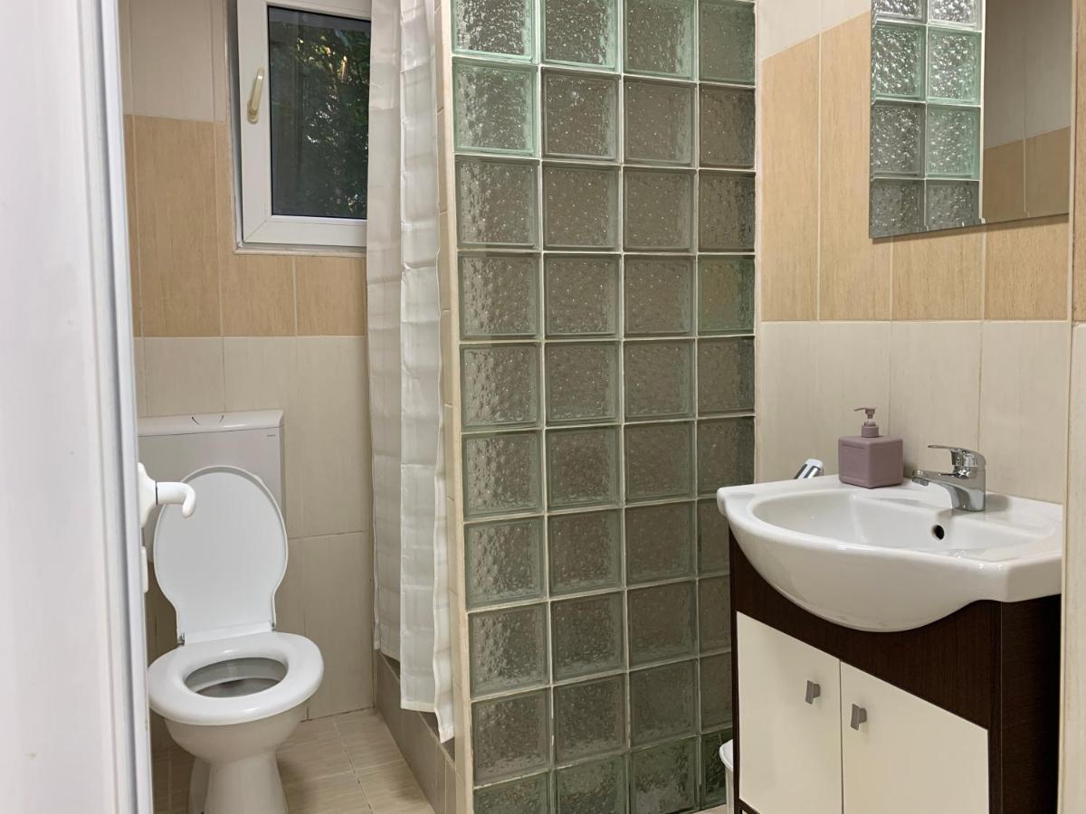 Eli Apartment Галац Экстерьер фото